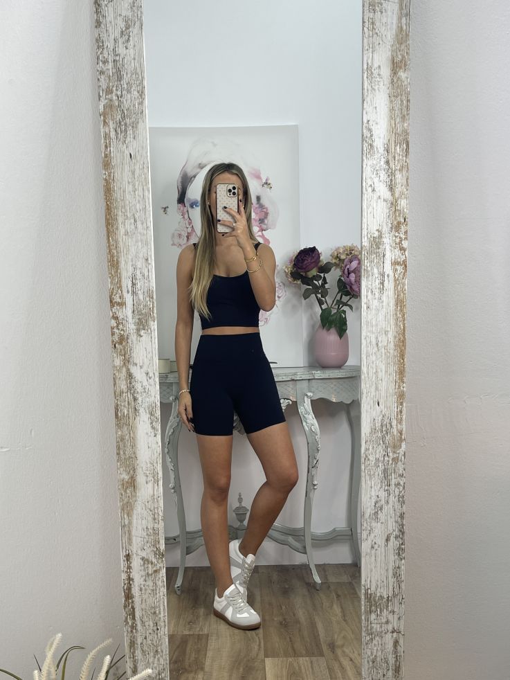 Leggins corto negro tiro alto liso
