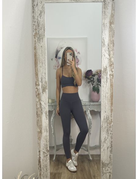 Top azul grisáceo deportivo corto
