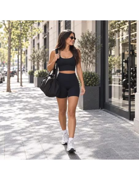 Leggins corto negro tiro alto liso