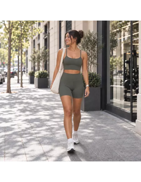 Leggins corto verde tiro alto liso