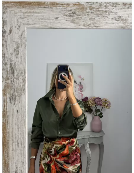 Camisa Kamelia satinada verde
