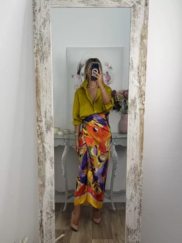 Falda pareo satinada estampado colores