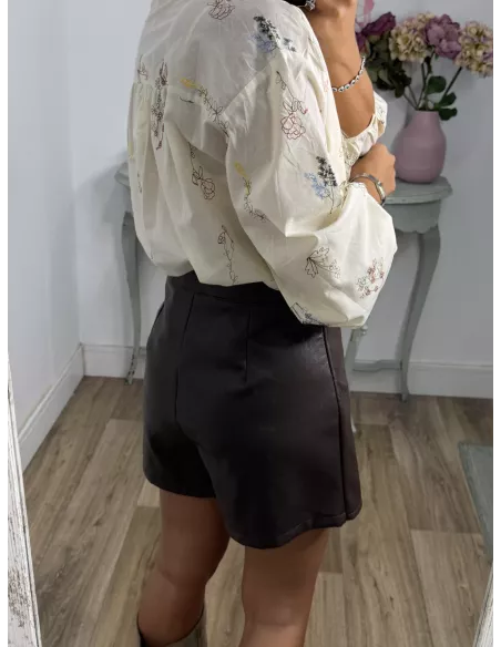 Falda pantalón polipiel choco