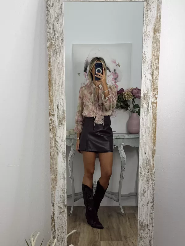 Falda pantalón polipiel burdeos