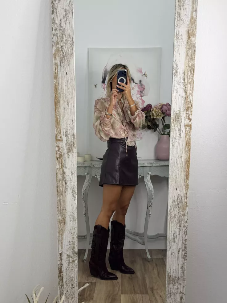 Falda pantalón polipiel burdeos