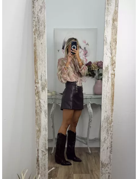 Falda pantalón polipiel burdeos