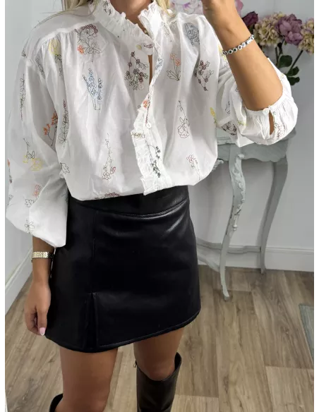 Camisa Aitana blanca bordada