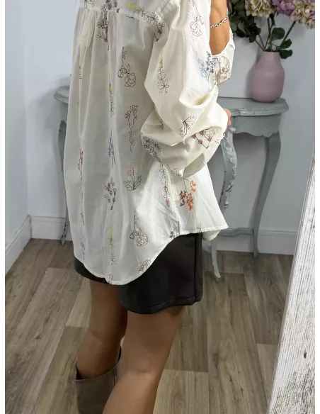 Camisa Aitana beige bordada