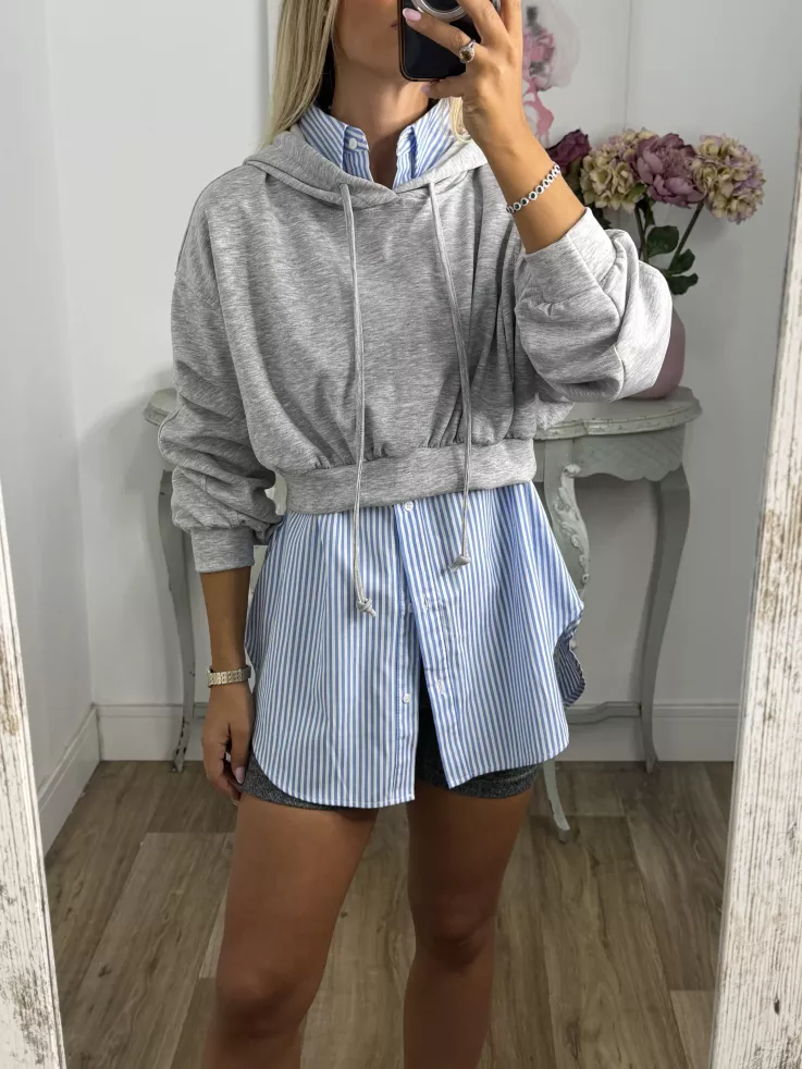 Sudadera corta gris con capucha