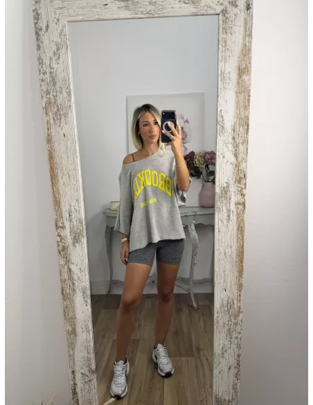 Jersey gris letras flúor amarillo