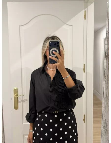 Camisa Flor grande negra