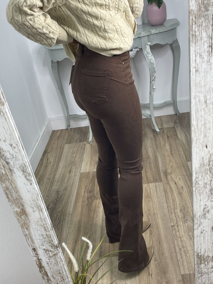 Jeans Iría vaquero marrón de campana