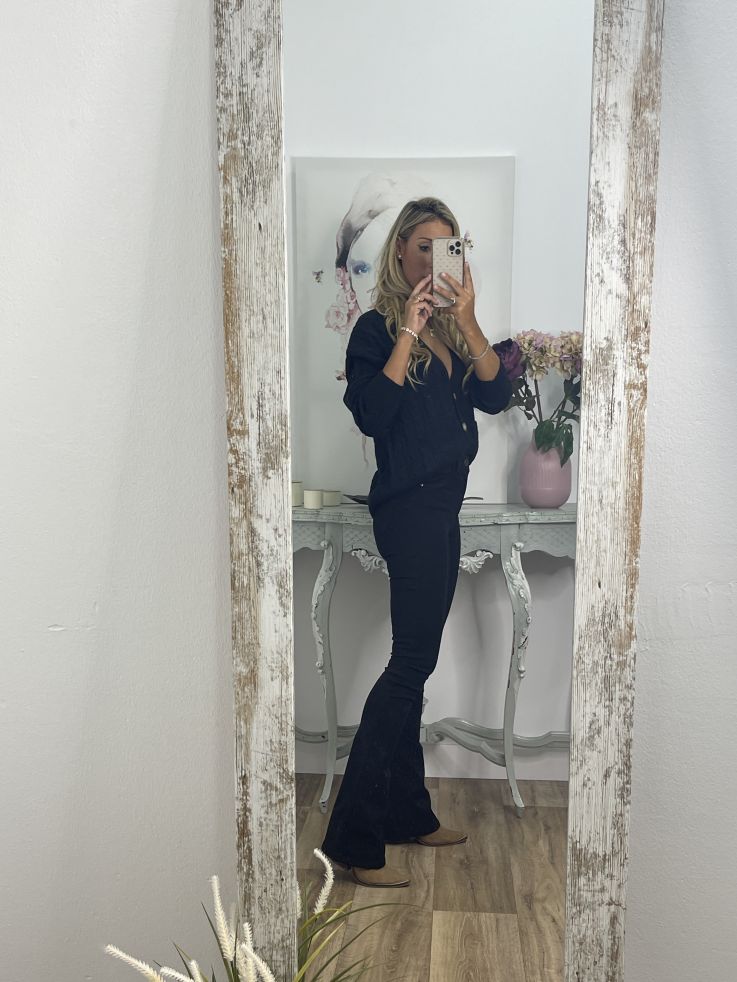 Jeans Iria vaquero negro de campana