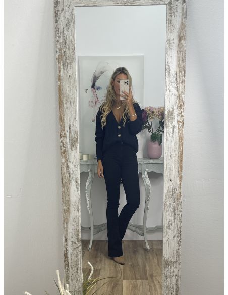 Jeans Iria vaquero negro de campana