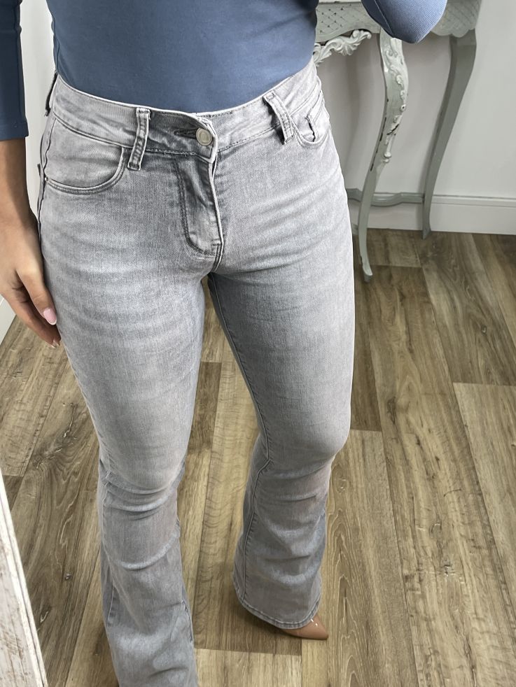 Jeans Iria gris claro de campana