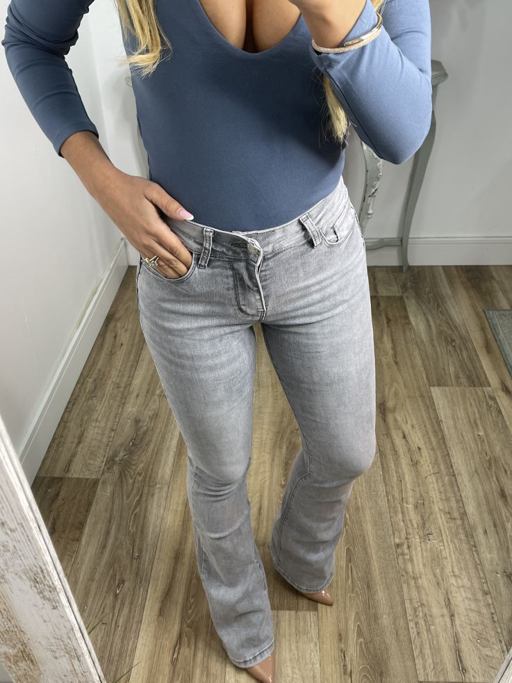 Jeans Iria gris claro de campana
