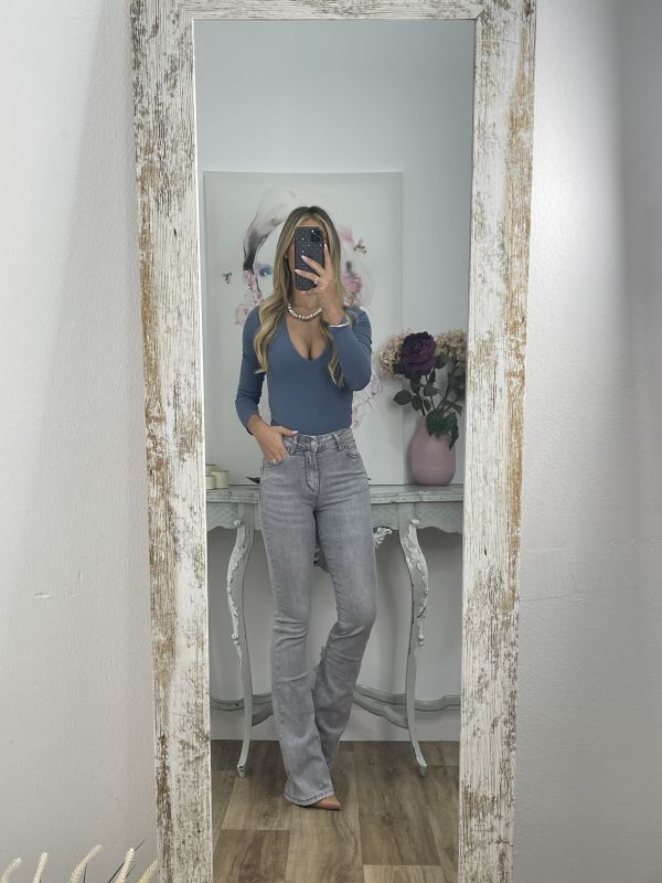 Jeans Iria gris claro de campana