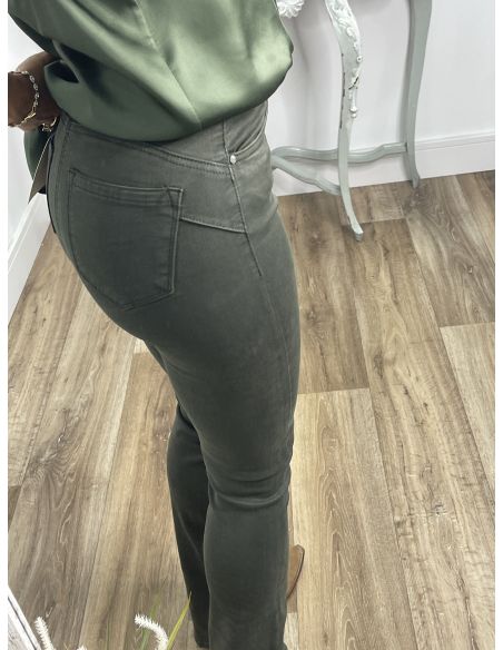 Jeans Iria vaquero verde de campana