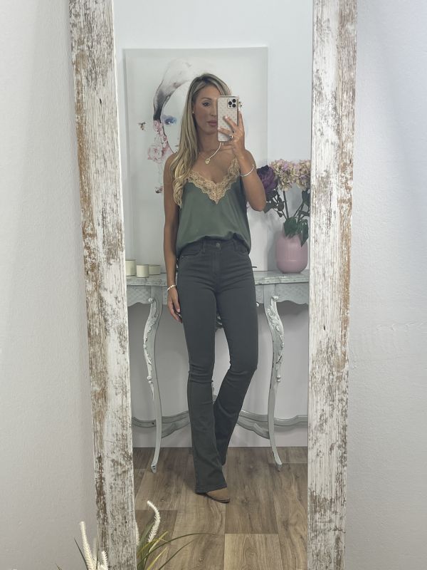 Jeans Iria vaquero verde de campana