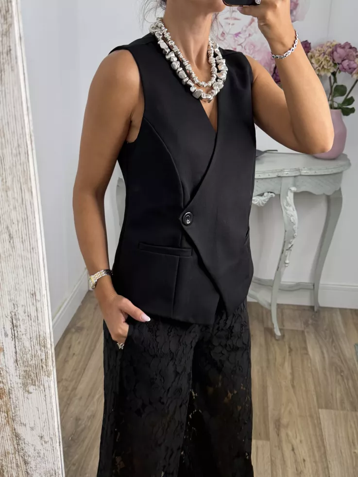 Chaleco cruzado negro