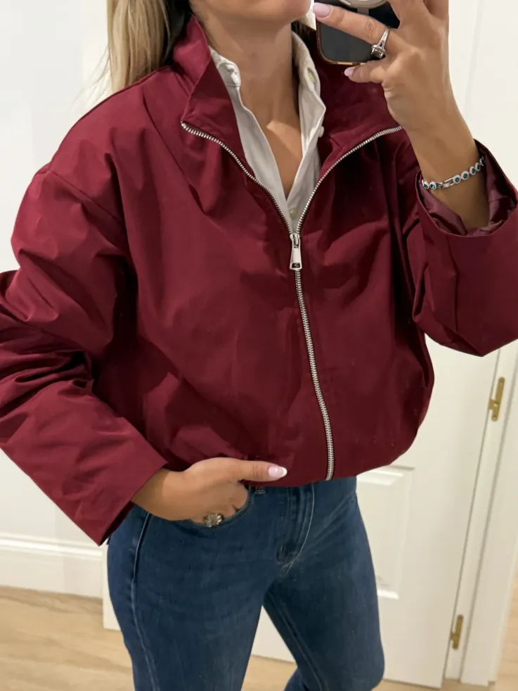 Bomber Baréin burdeos