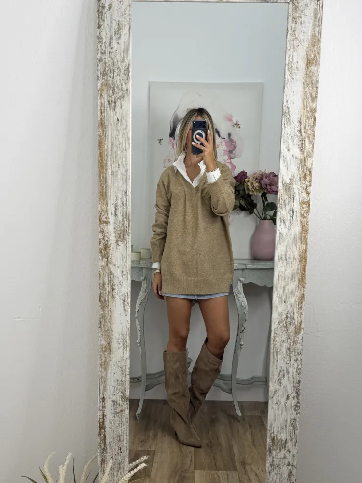 Jersey Laura cuello pico camel