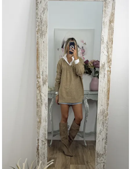Jersey Laura cuello pico camel