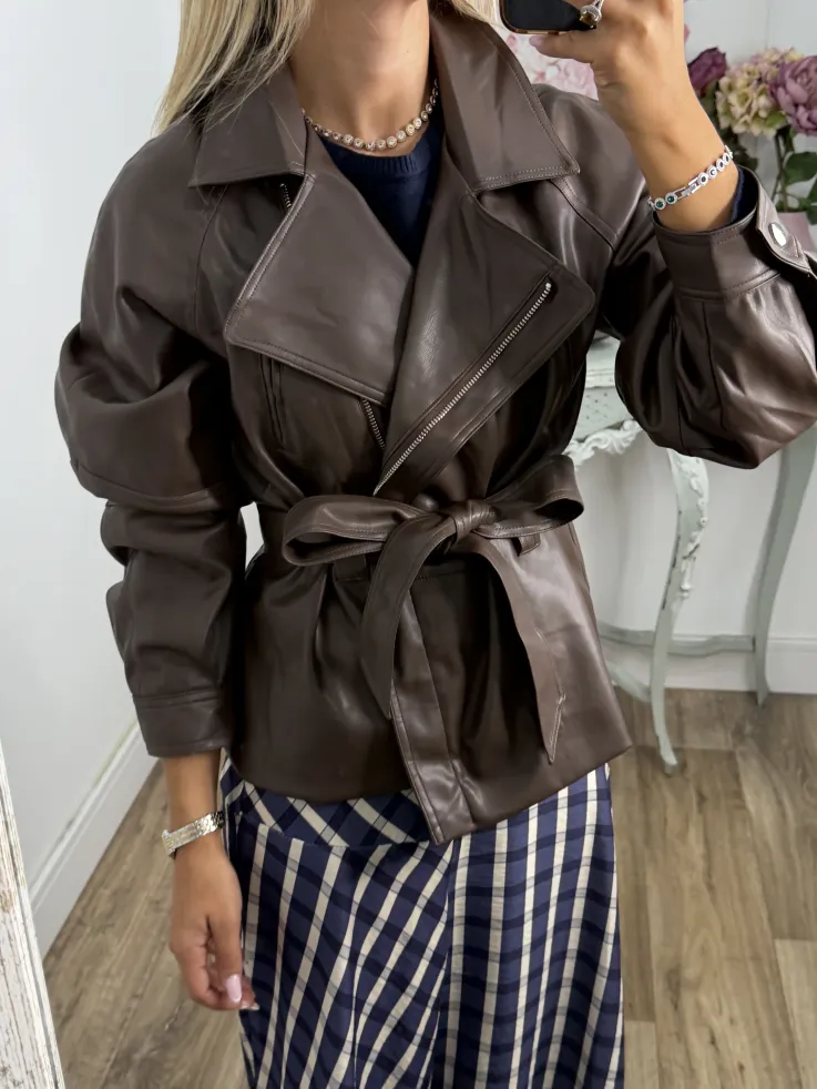 Chaqueta Kaila polipiel choco