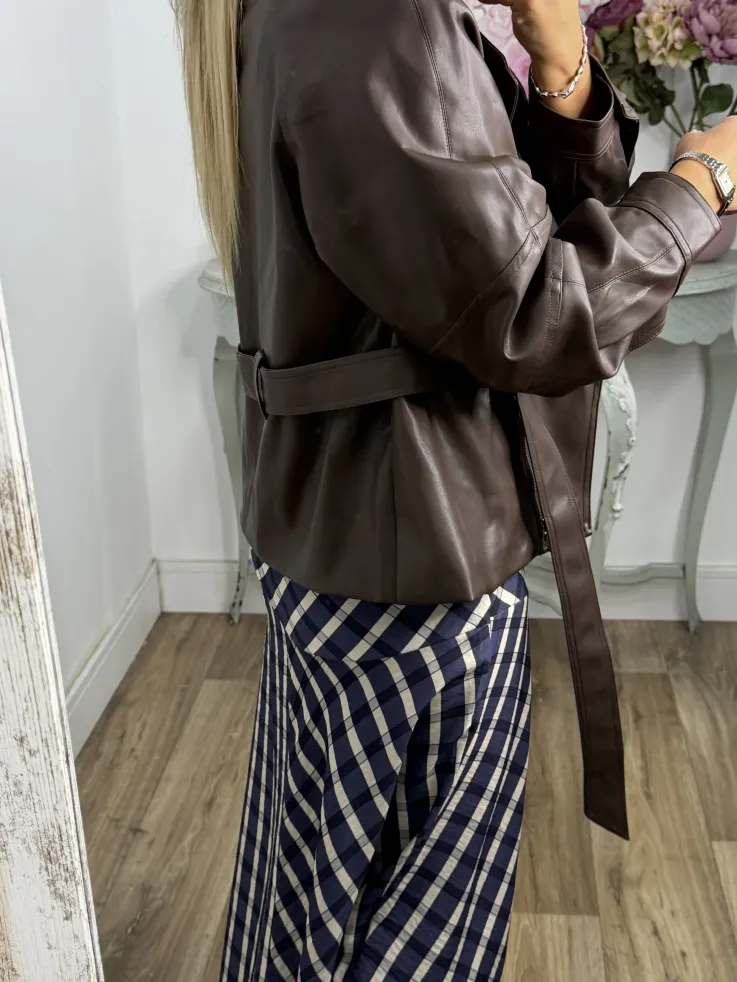 Chaqueta Kaila polipiel choco