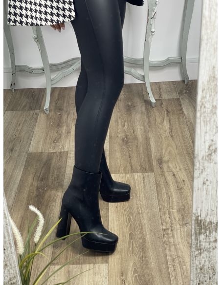 Botín plataforma negros