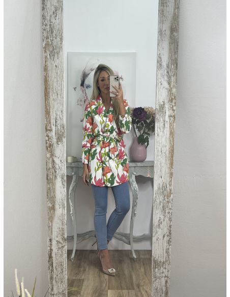 Chaqueta flores blanca