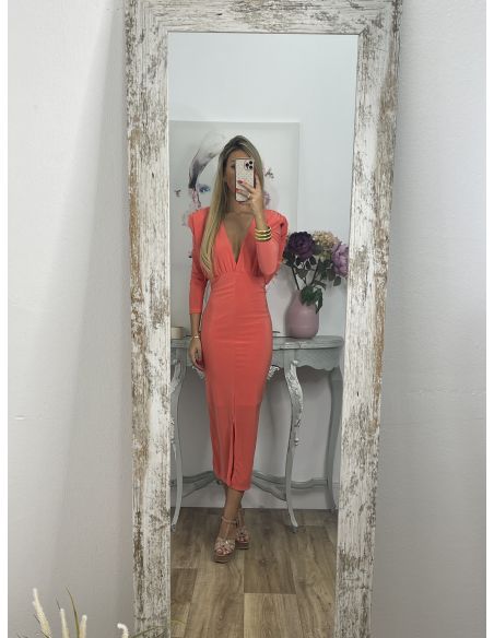 Vestido coral empolvado escote V