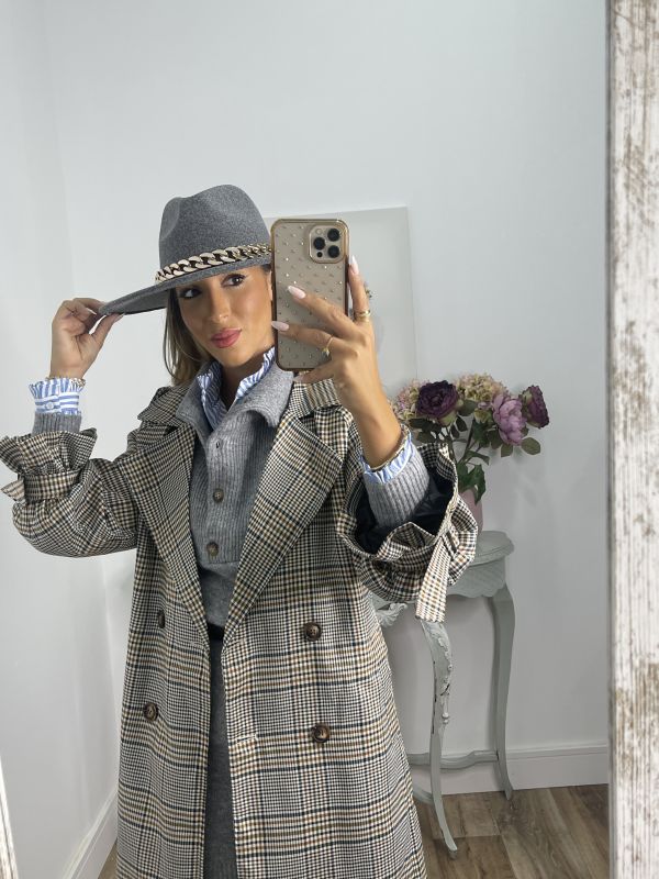 Sombrero cadena gris