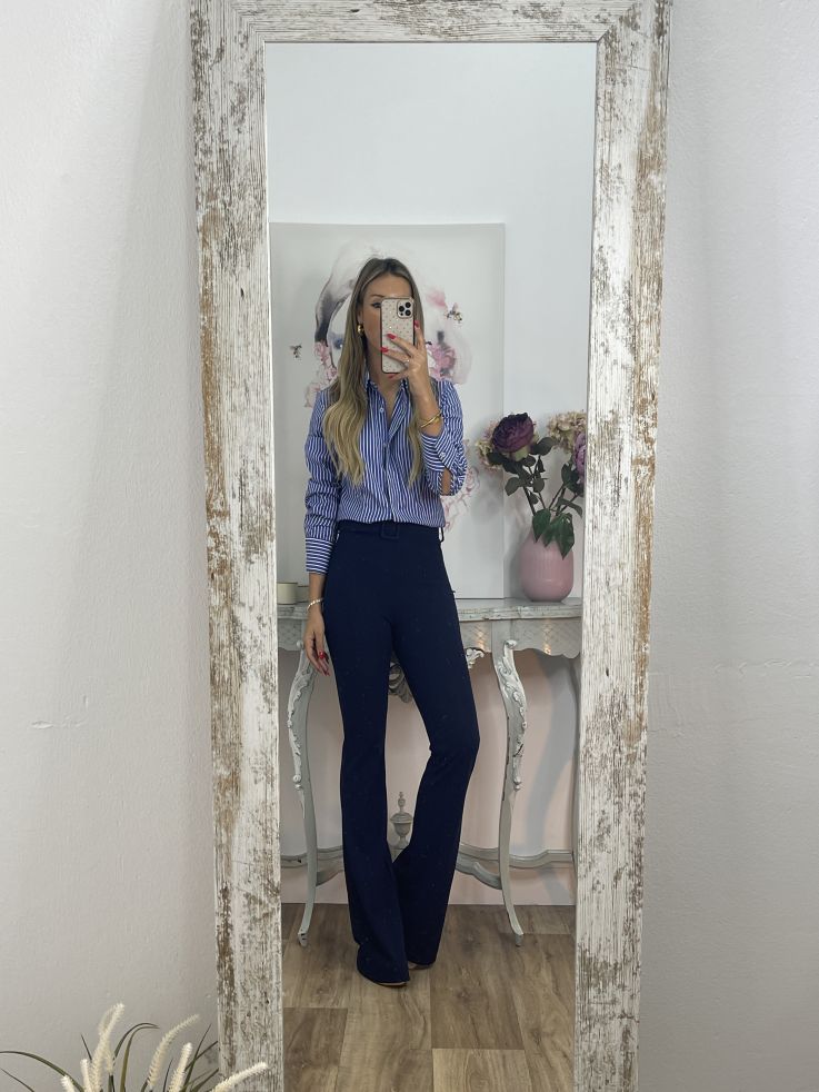 Camisa rayas azul y blanca básica Camisa rayas azul y blanca básica