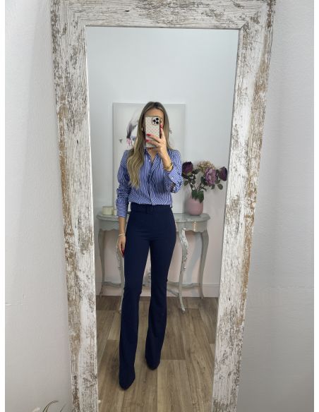 Camisa rayas azul y blanca básica