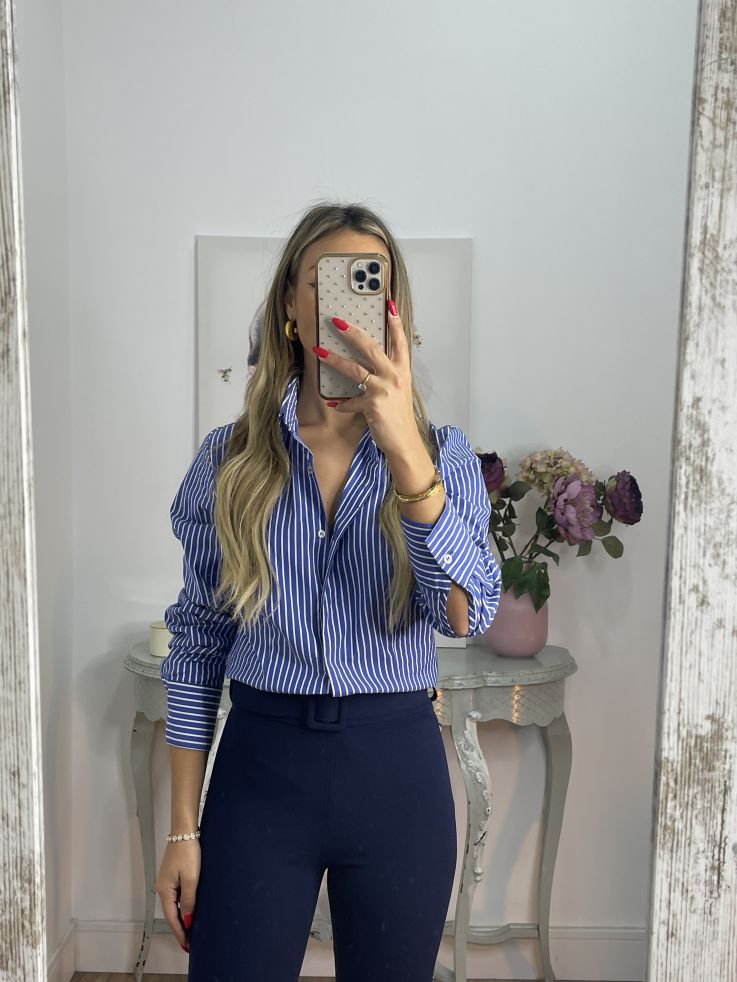 Camisa rayas azul y blanca básica Camisa rayas azul y blanca básica