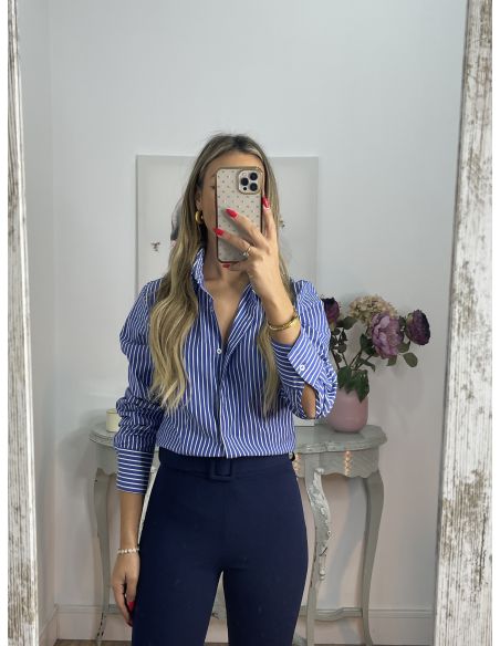 Camisa rayas azul y blanca básica
