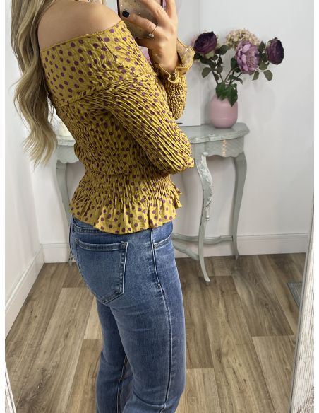 Top nido abeja mostaza estampado