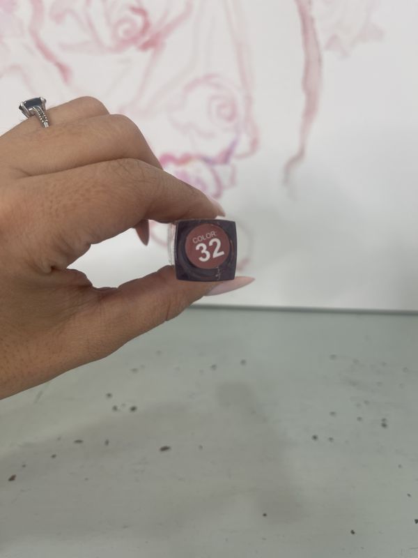 Labial mate larga duración número 32