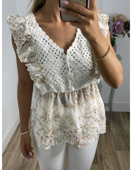 Top crochet blanco de flores