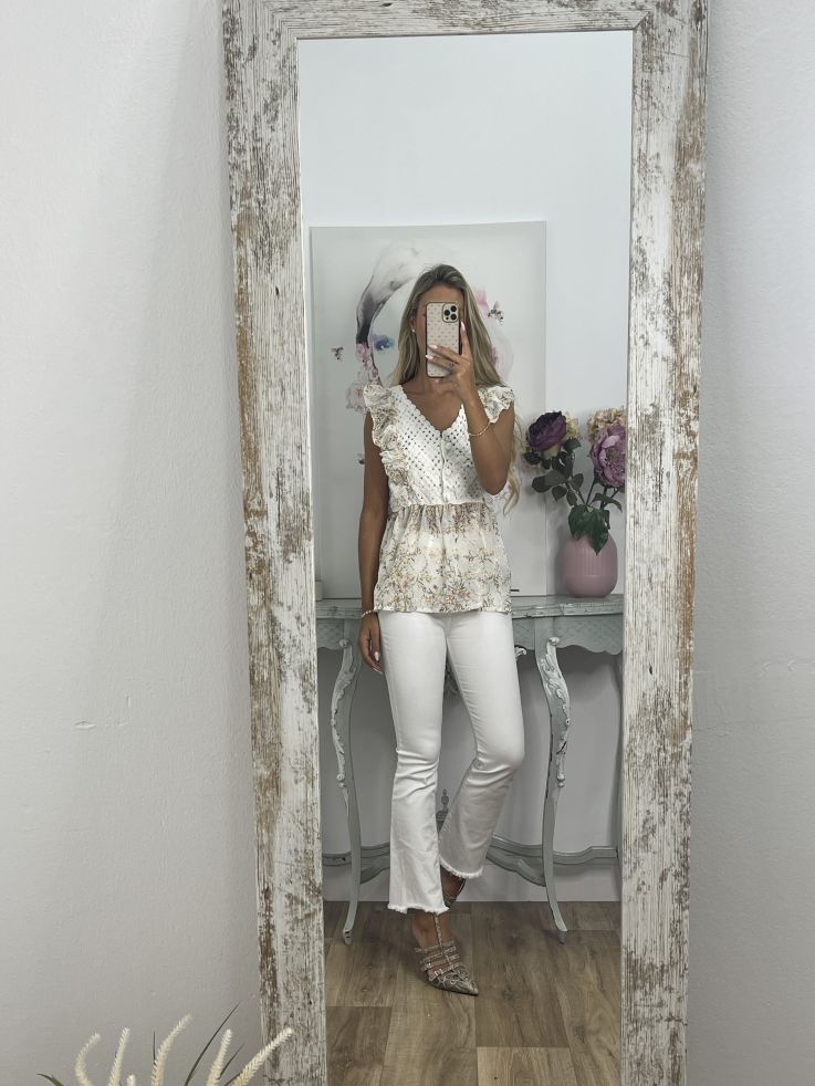 Top crochet blanco de flores