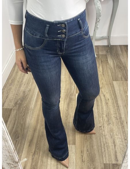 Jeans USA oscuros tres botones