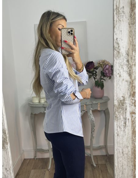 Camisa rayas blanca y azul básica