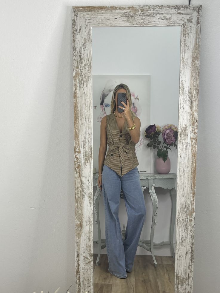 Chaleco Calé de cuadros camel