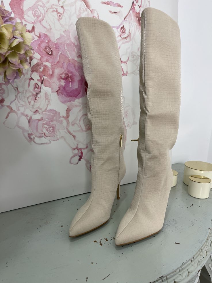 Botas tornasoladas hueso