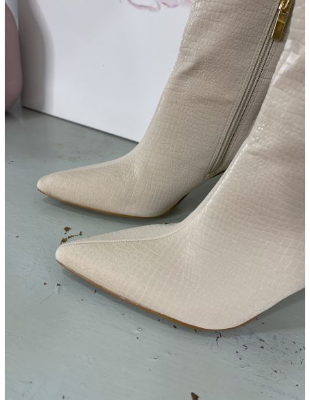 Botas tornasoladas hueso