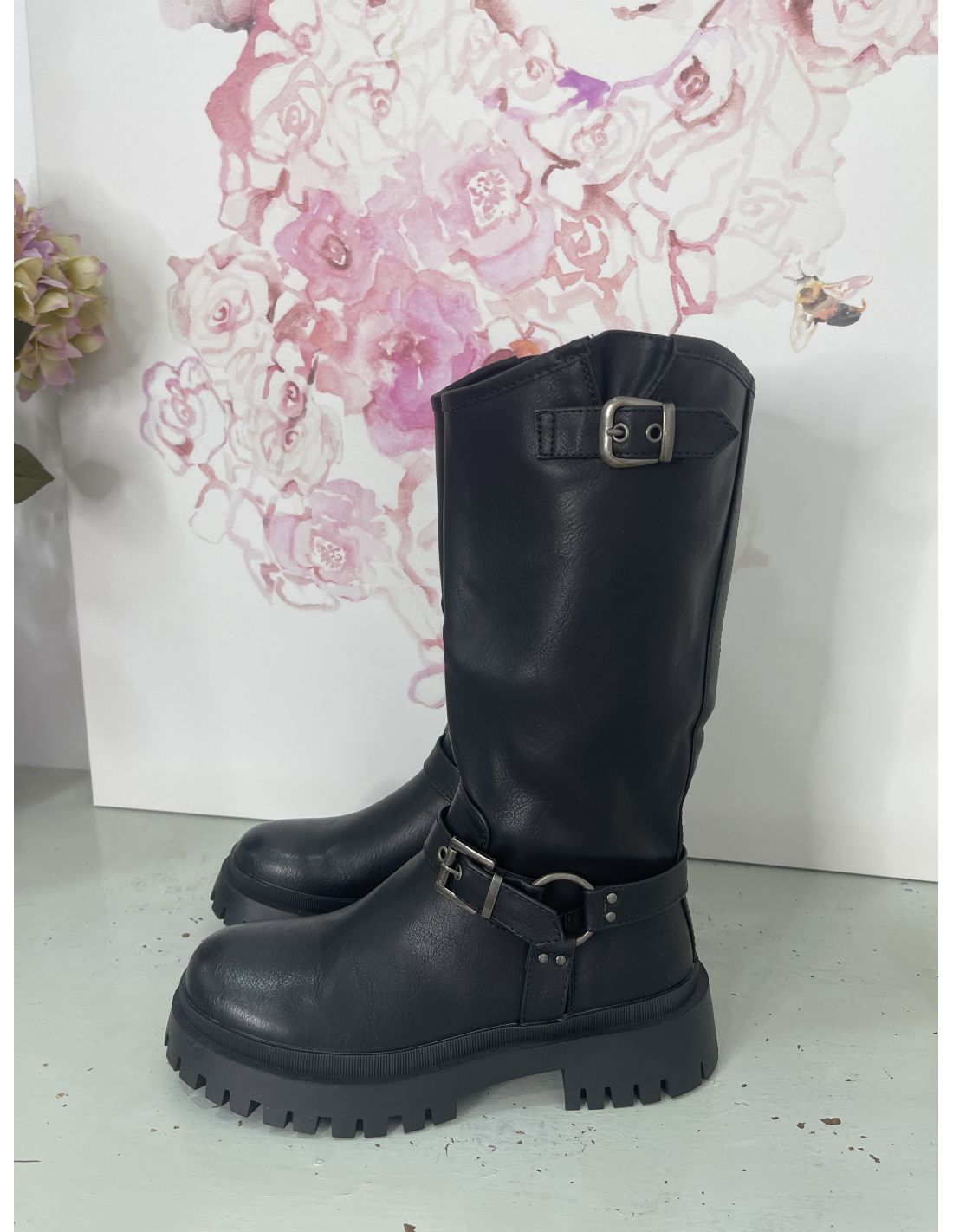 Botas fashion negras moteras