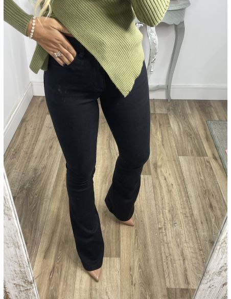 Jeans Iria negro de campana