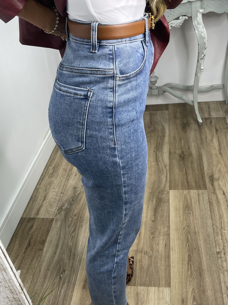 Jeans Claus mom fit