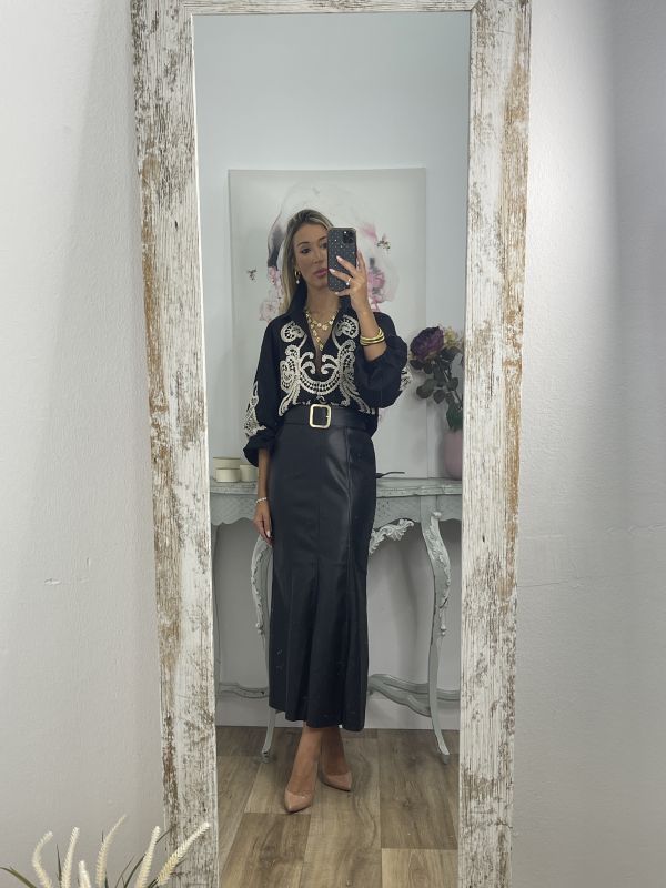 Falda Gabriela polipiel negro